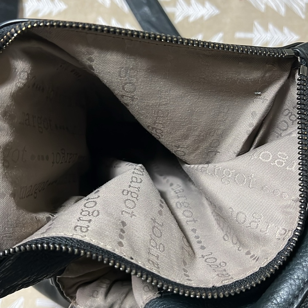 Margot Mickey Double Zip Versatile Hobo crossbody in Black Leather - Picture 13 of 15